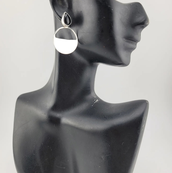 BLACK ONYX ROUND POST EARRINGS HANDMADE IN STERLING SILVER METAL - Picture 5 of 5